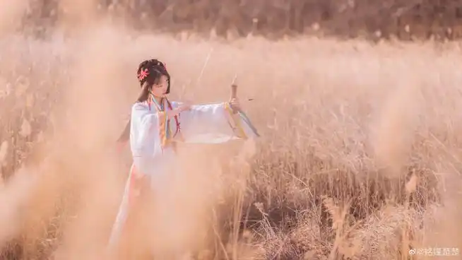 姳嫤楚楚##楚楚是个小圆脸##汉服写真##汉服妆造##古风##2021最不