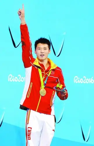 夺冠再显软萌气质 陈艾森:好激动脑子都有点发蒙