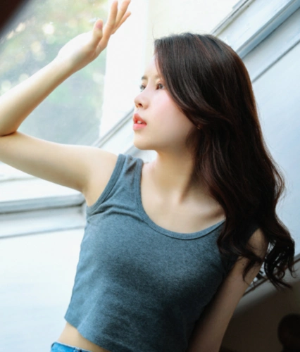 高清图片素材 网红图片大全 > 网红麦小兜个人生活照写真集图片