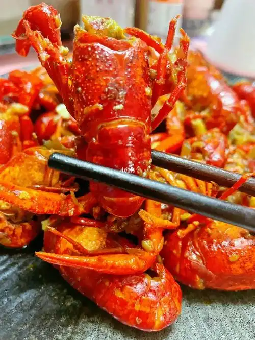 炒龙虾