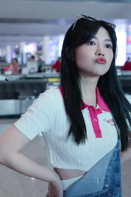 深圳到达说星星漂亮的人,一定没见过你的眼睛@赖美云