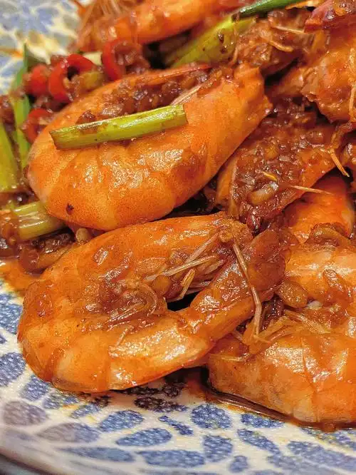 08新油焖大虾做法简单好吃