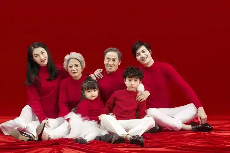 步行街丨一九一二婚纱摄影丨基地拍摄超长使用期】写真&全家福&婚纱照