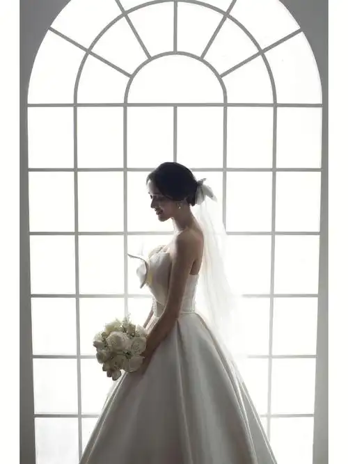 一个人的婚纱照也可以浪漫无边~-每个女孩心中都有一个婚纱梦06无关