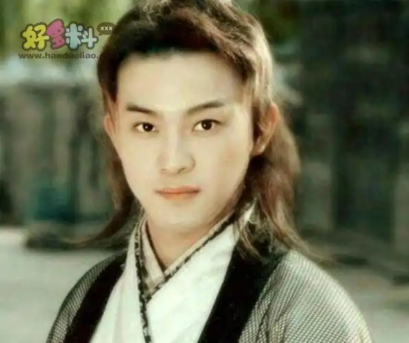 沙溢年轻时候是什么样子沙溢自曝曾经把气质这块控制的很到位
