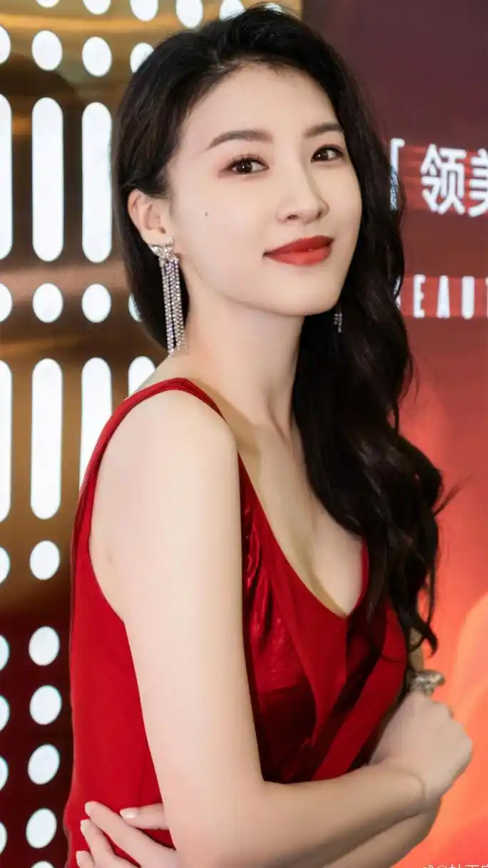 明星穿搭# #明星动态# #杜雨宸