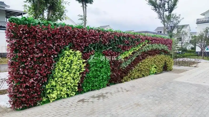 户外仿真植物墙,绵竹月季园植假植物墙景观-仿真植物墙-天海铭园植物