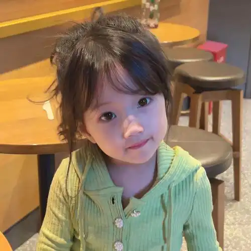 头像| 可爱萌娃小女孩儿 - 知乎