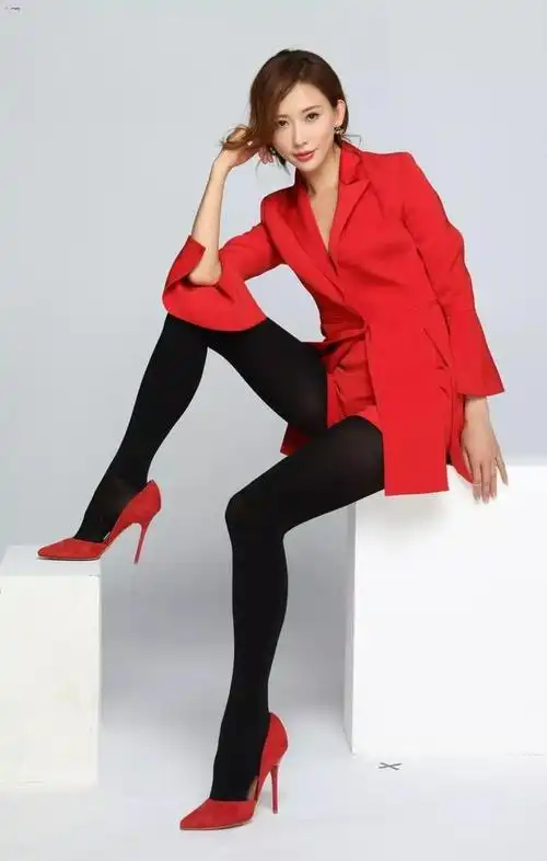 高跟鞋大长腿的林志玲