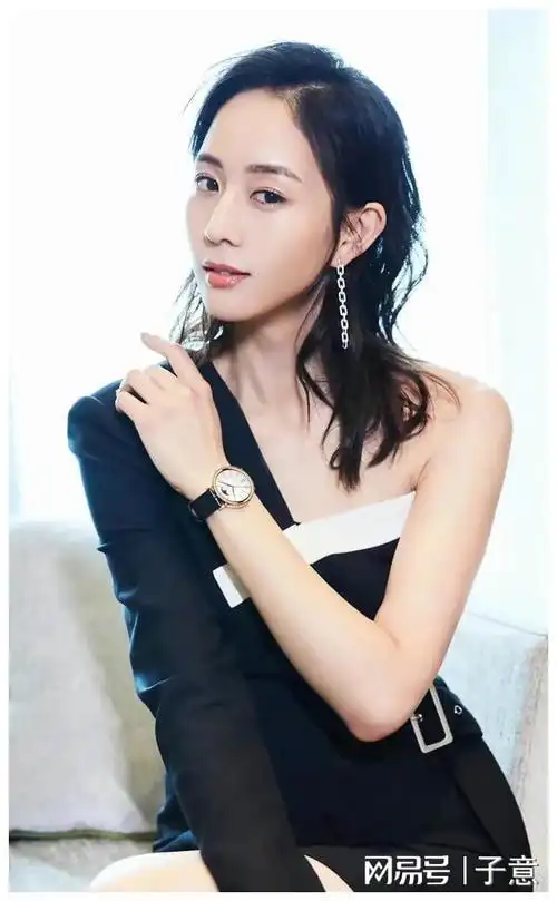 张钧甯:绝世容颜令人屏息独有气质荧幕闪耀视觉享受的极致展现!