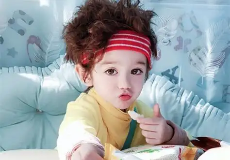 帮忙包装办香港信用卡可以吗-可爱帅气周嘉诚图片_超帅气的jackson