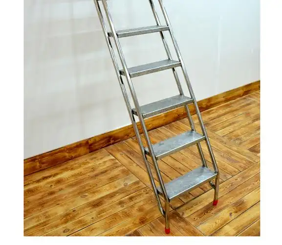 家用不锈钢登高梯户外直梯工业梯304 不锈钢踏步梯带扶手室外爬梯 3.