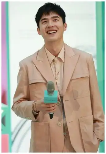 刘昊然怎么这么甜!