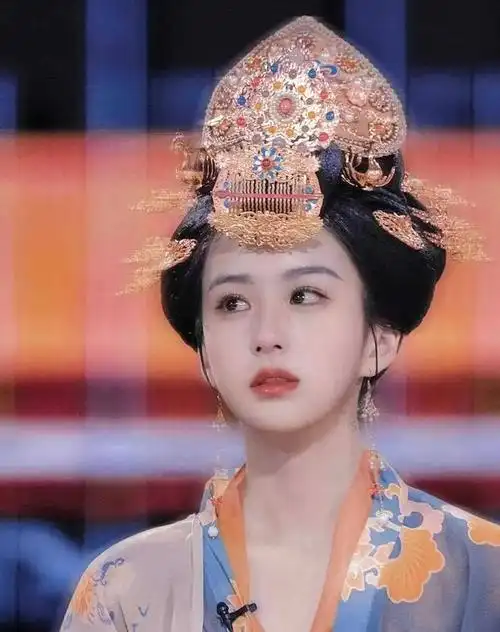 赵丽颖|李一桐|古装扮相_网易订阅