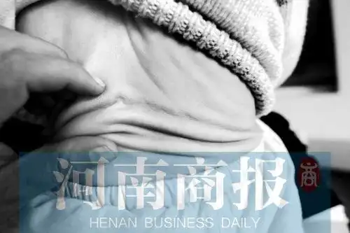 小雨馨全身的皮肤都很松弛