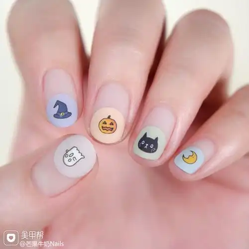 万圣节跳色卡通可爱猫咪南瓜美甲图片