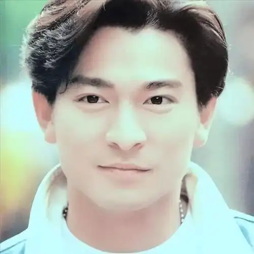 刘德华对初恋女友许下5年之约,而等来的却是女友的婚讯_安琪_朱丽倩