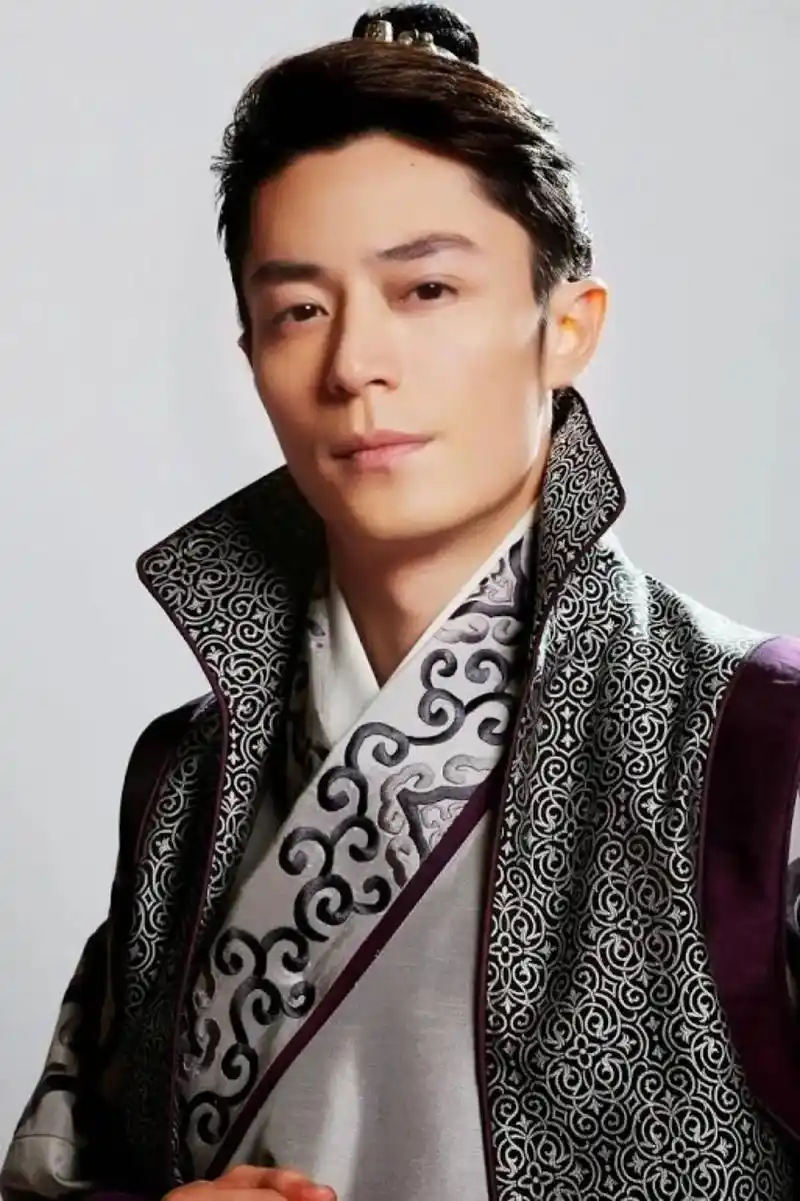 霍建华 #天涯四美 霍建华,古装不用化妆的男人,颜值不用 - 抖音