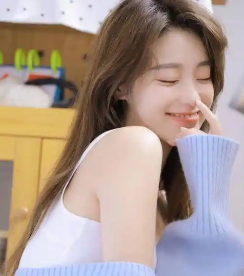 湃生-悦尔芙教你,让你保持肌肤水嫩润滑_皮肤_女生_问题