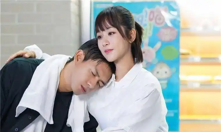 原创童颜夫妇再次合作杨紫李现神仙友谊令人羡慕期待新作品上映