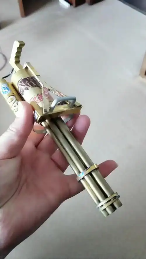 易拉罐制作不冒蓝火的加特林