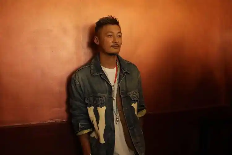 天蝎座男神,白羊座和天蝎座,作为高冷的代表之一,和