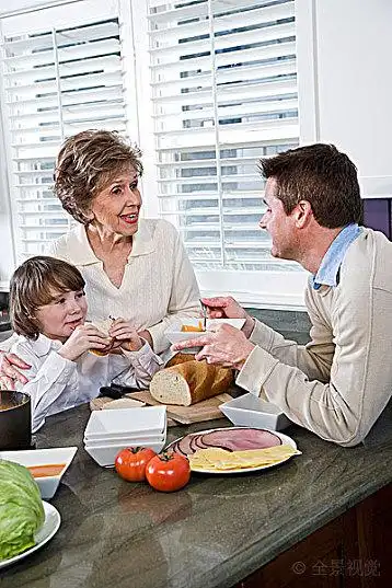 三代同堂,厨房,吃饭,午餐_高清图片_全景视觉