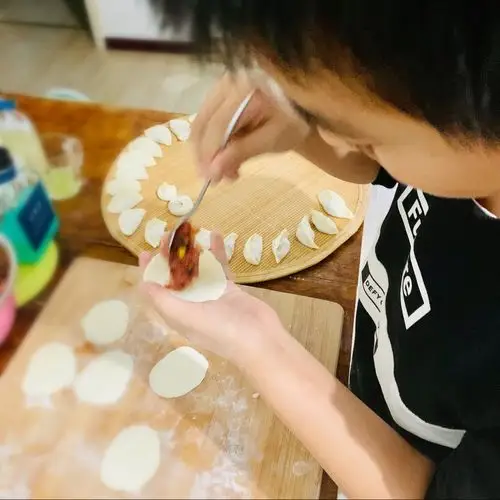 我的寒假包饺子