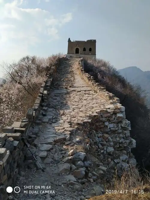 陪同湖北的朋友们攀登箭扣长城正北楼和九孔楼2019.04.07～04.08