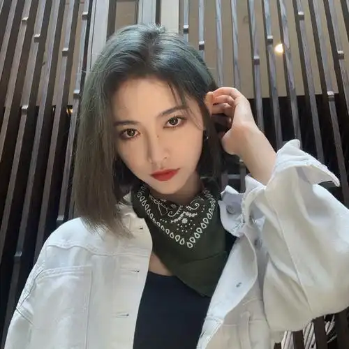 许佳琪 我们的未来会是怎样的呢_高清图集_新浪网