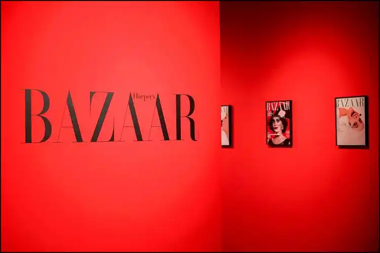 西南首展时尚芭莎正当红redontime空降大悦城