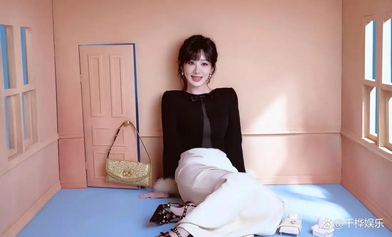 劳模实锤!杨紫11个月连拍3部大女主剧,她的事业粉真是太幸福了!