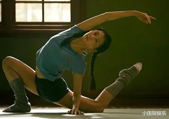 当年大佬选的芳华三美,如今都怎么样,谁真正地大火了_苗苗_钟楚曦_杨