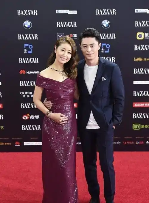 林心如为40岁霍建华庆生:就算得不到祝福,我们依然很幸福_和林_俩人