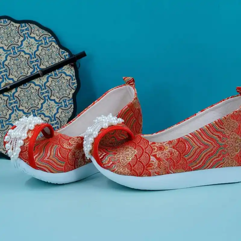 江南朱记新品【若可】汉服鞋子古风登云履珠花云头鞋内增高婚鞋  - 抖