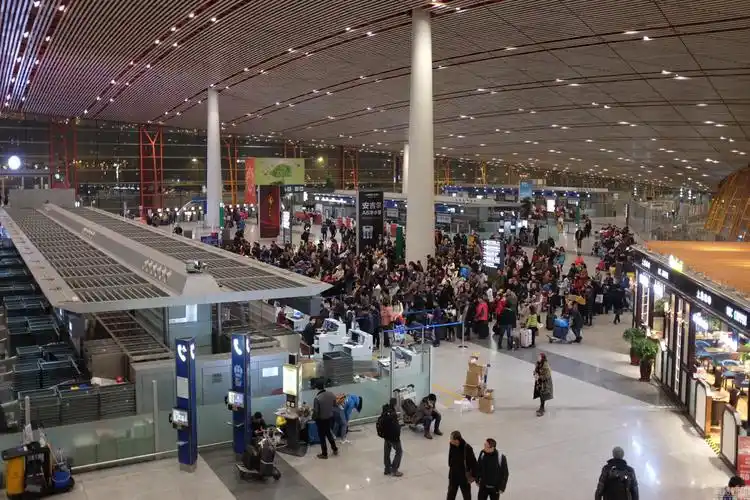 春运收官 首都机场运送1098万人次再创历史新高