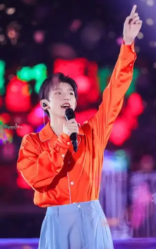 六周年演唱会王源