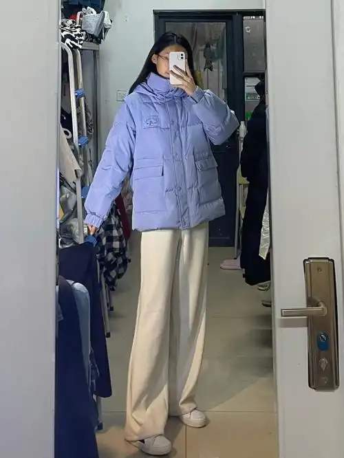 高个子ootd浅蓝色小清新羽绒服
