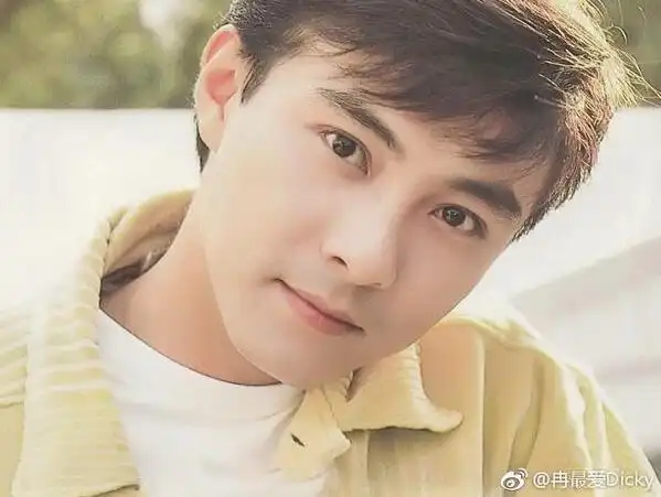 张卫健年轻帅照引网友舔屏【图】_明星话题_达人_太平洋时尚网