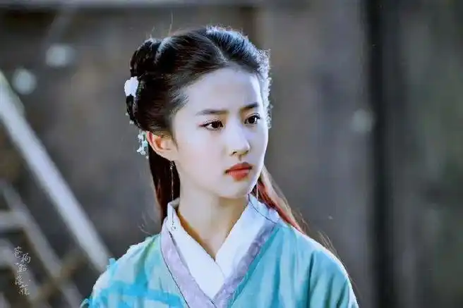 17岁的刘亦菲演的赵灵儿是多少人心中的白月光啊!