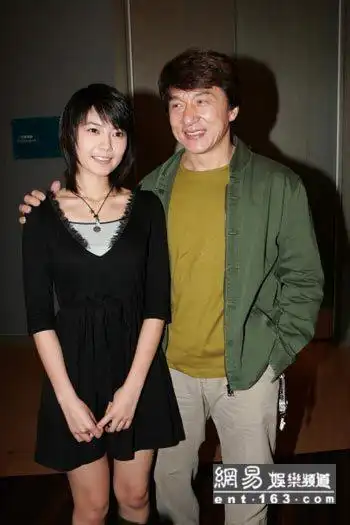 高圆圆被成龙钦点拍bb计划