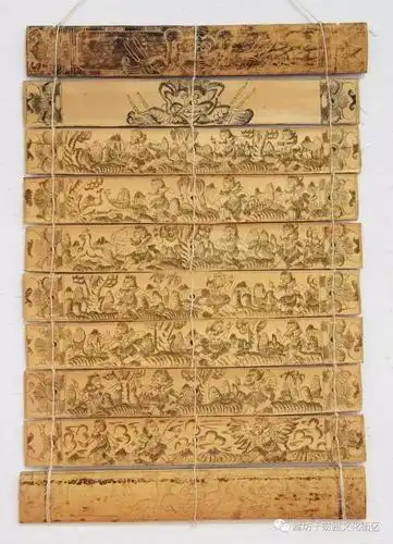 贝叶经就是写在贝树叶子上的经文,源于古印度,有2500多年的历史,素有"