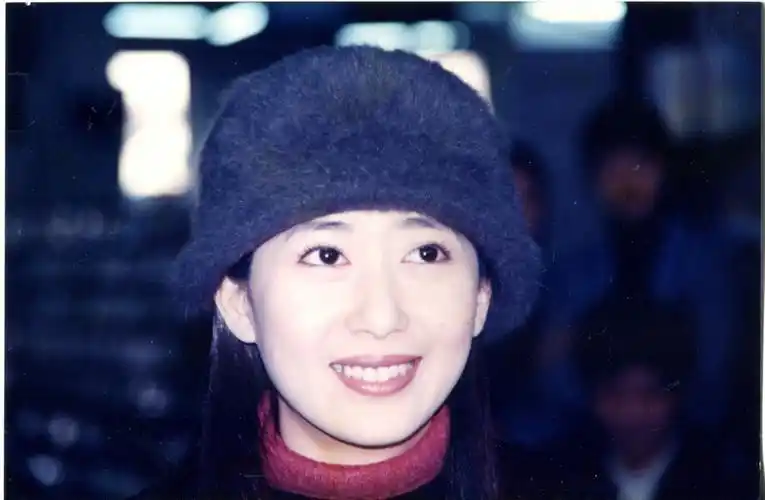 孟庭苇20年前在北京照片曝光亲切如邻居女孩冬季到台北来看雨