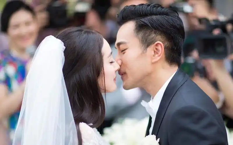 杨幂&刘恺威甜蜜合唱《想把我唱给你听》,那时候太甜了!