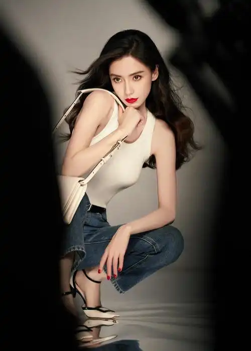 angelababy天鹅幻境氛围感大片 - 上广常识