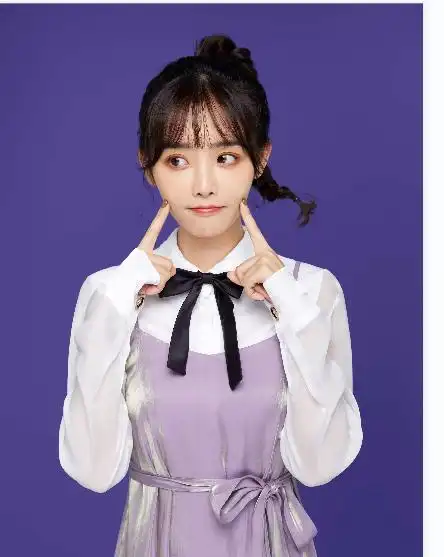 "甜美歌姬"兔子牙:榜一大哥怒刷2000万,她直播到底