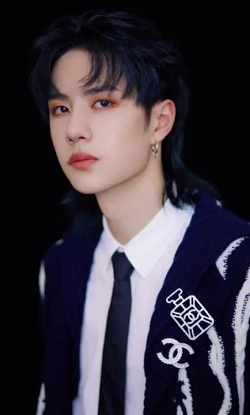 王传君想看易烊千玺王一博演杀手##青年演员王一博##王一博