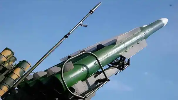 东风家族杀手锏,东风100型巡航导弹,仅露面一次就没有再出现过