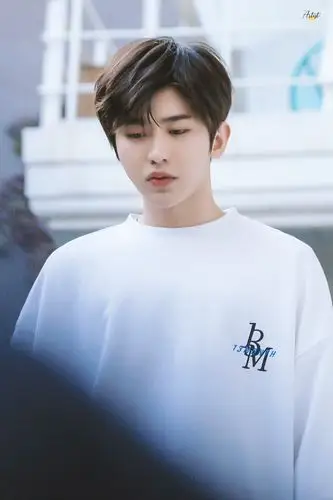 cr:artistkun_蔡徐坤