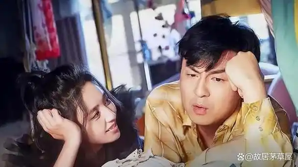 2013年,佟丽娅和雷佳音在电视剧《断奶》中首次合作,两人扮演一对年轻